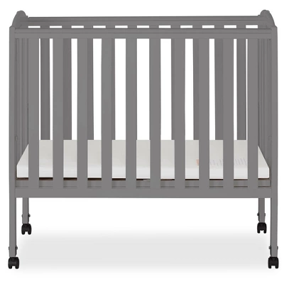 Dream On Me 2-in-1 Folding Portable Crib 9 Dream On Me 2-in-1 Folding Portable Crib - Image 7