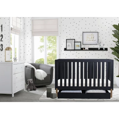 Delta Children Hendrix 4-in-1 Convertible Crib 4 Delta Children Hendrix 4-in-1 Convertible Crib - Image 2