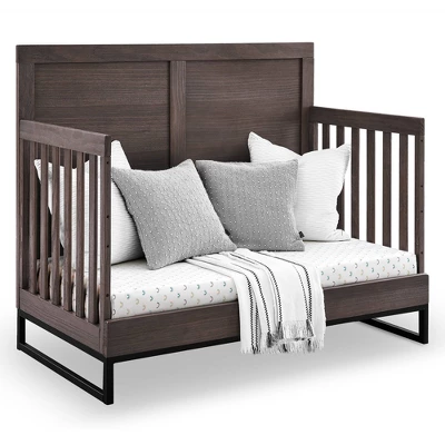Simmons Kids' Foundry 6-in-1 Convertible Baby Crib 10 Simmons Kids' Foundry 6-in-1 Convertible Baby Crib - Image 8