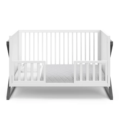 Storkcraft Equinox 3-in-1 Convertible Crib 7 Storkcraft Equinox 3-in-1 Convertible Crib - Image 5