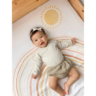 Aden + Anais Classic Dream Keep Rising Baby Blanket 4 Aden + Anais Classic Dream Keep Rising Baby Blanket - Image 2