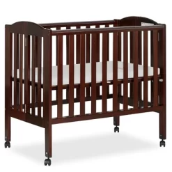 Dream On Me 2-in-1 Folding Portable Crib