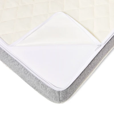 Graco Ultra 2-in-1 Premium Foam Dual-Sided Crib & Toddler Mattress 9 Graco Ultra 2-in-1 Premium Foam Dual-Sided Crib & Toddler Mattress - Image 7