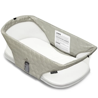 Dream On Me Niche On The Go Portable Travel Bassinet 4 Dream On Me Niche On The Go Portable Travel Bassinet - Image 2