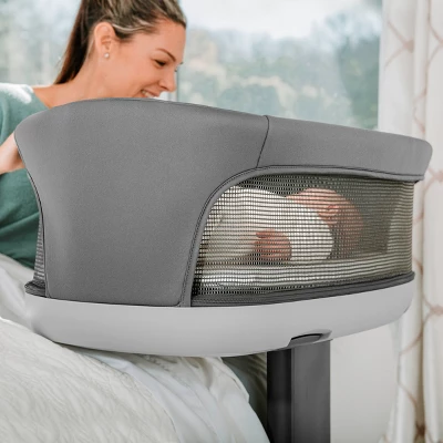 Chicco Close To You SE Bedside Bassinet - Charcoal 7 Chicco Close To You SE Bedside Bassinet - Charcoal - Image 5