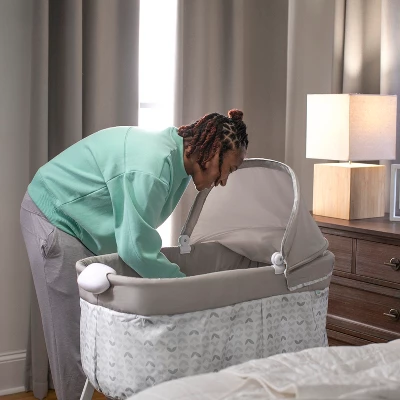 Ity By Ingenuity Snuggity Snug Soothing Vibrations Bassinet - Nimbu 11 Ity By Ingenuity Snuggity Snug Soothing Vibrations Bassinet - Nimbu - Image 9