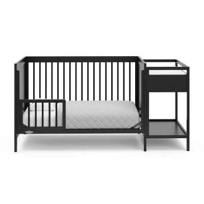 Graco Fable 4-in-1 Convertible Crib And Changer 9 Graco Fable 4-in-1 Convertible Crib And Changer - Image 7