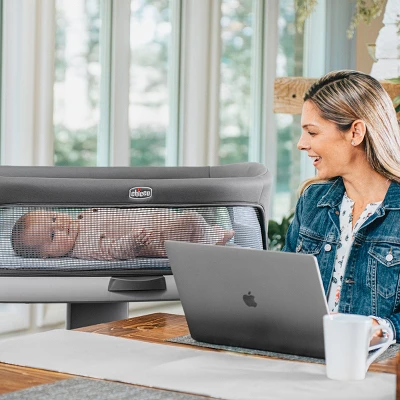 Chicco Close To You SE Bedside Bassinet - Charcoal 4 Chicco Close To You SE Bedside Bassinet - Charcoal - Image 2